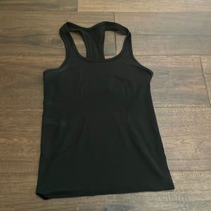 Black Lululemon Swiftly Tech Tank